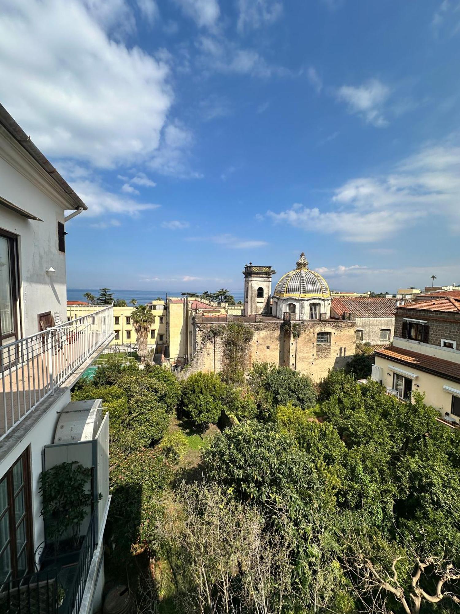 Bed and Breakfast La Viuzza à Sorrente Extérieur photo